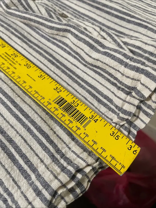 Universal Threads Striped Button-Front Mini Dress in Gray and White - Image 10