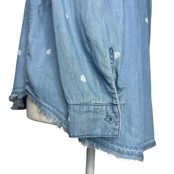 Cloth‎ & Stone Top L Anthropologie Denim Chambray Polka Dot Button Up Shirt - Image 6