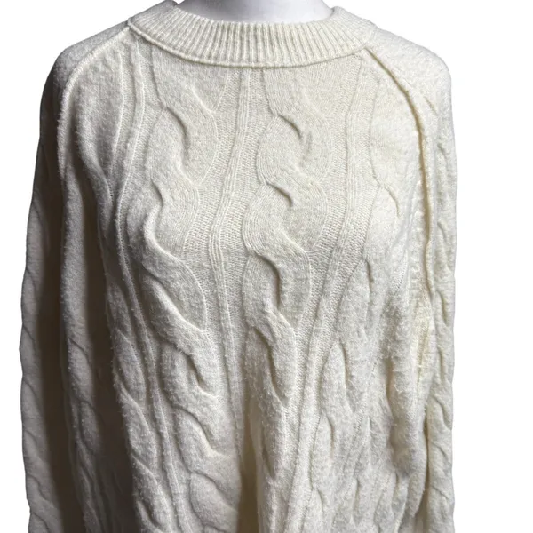 Aerie unREAL Cable Knit Sweater XS Oversized Cream Cozy - Image 4