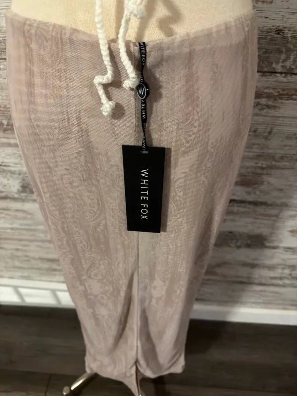 White Fox Boutique Maxi Skirt - Image 5