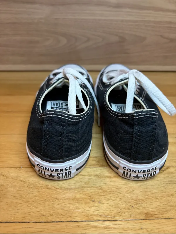 Converse Chuck Taylor Women's All Star Sneakers - Size 6.5 - Image 4