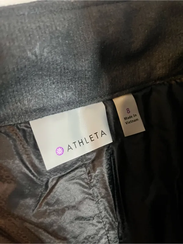 Athleta Toasty Buns Quilted Primaloft Insulated Puffer Apres Ski Gorpcore Skirt - Image 13