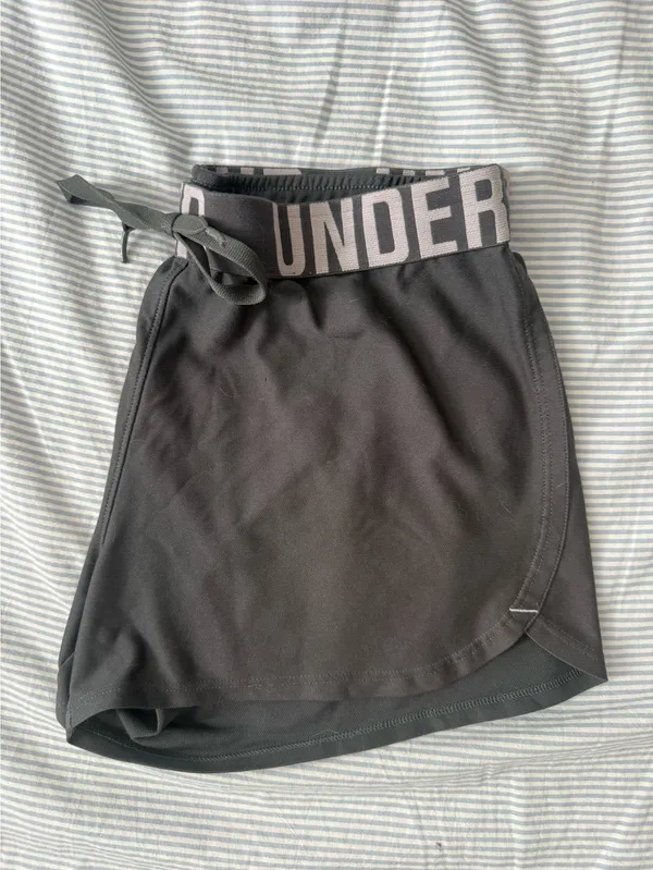 Under Armour Gray Shorts - Image 2