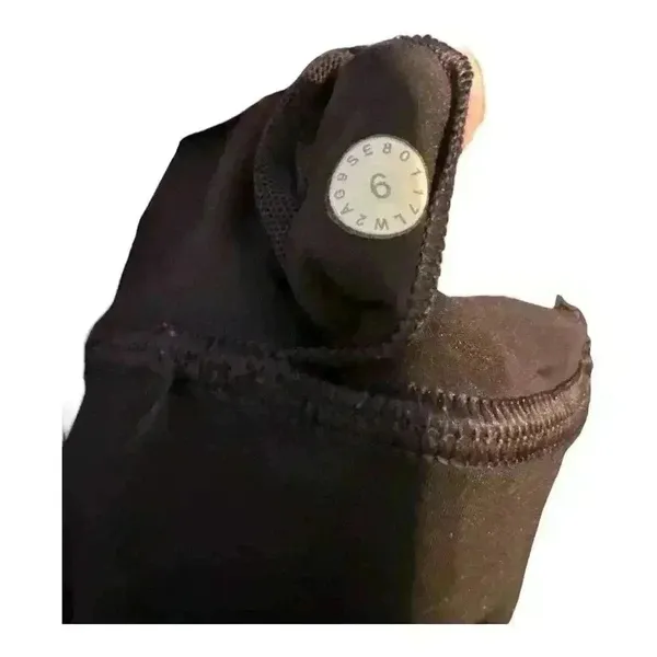 Lululemon Fast And Free Black Grape Bra,‎ Size 6 - Image 9