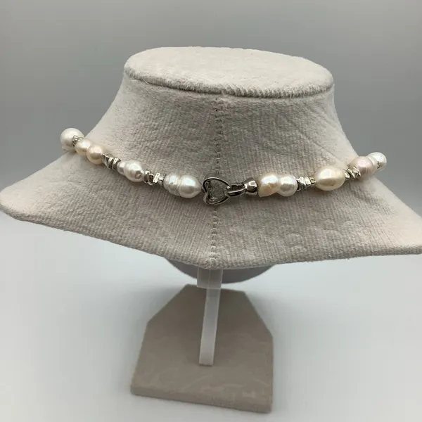 Nature Pearl Necklace 18” With Heart Clasp Sparkle - Image 5