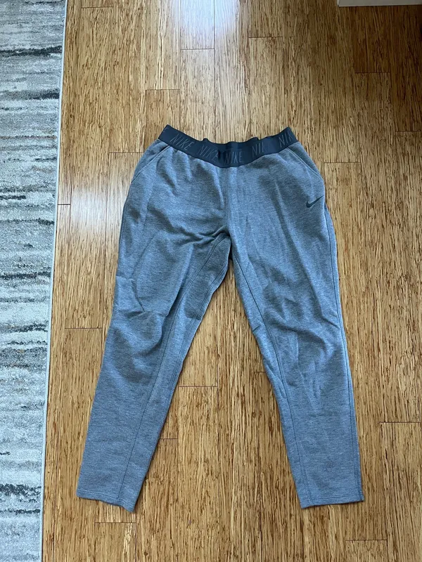 Nike Dri-Fit Sweatpants Grey Jogger - Image 2