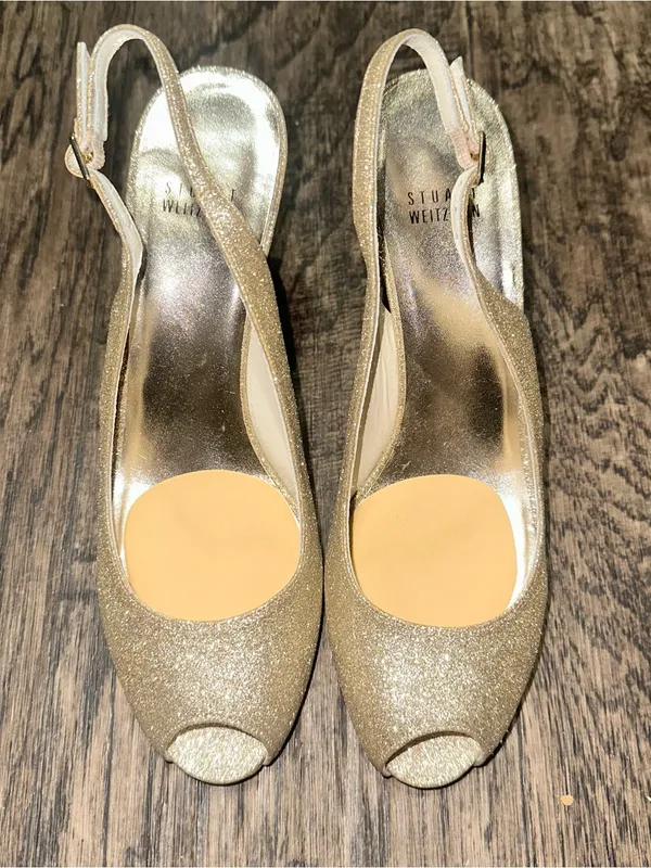 Stuart Weitzman Women's Gold Glitter Peep-Toe Slingback Heels - Image 2