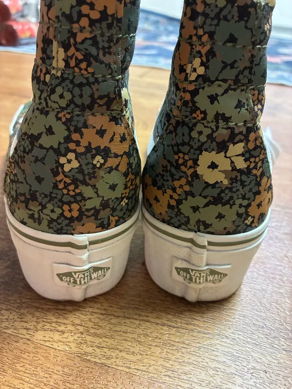 Vans green floral platform sneakers - Image 3