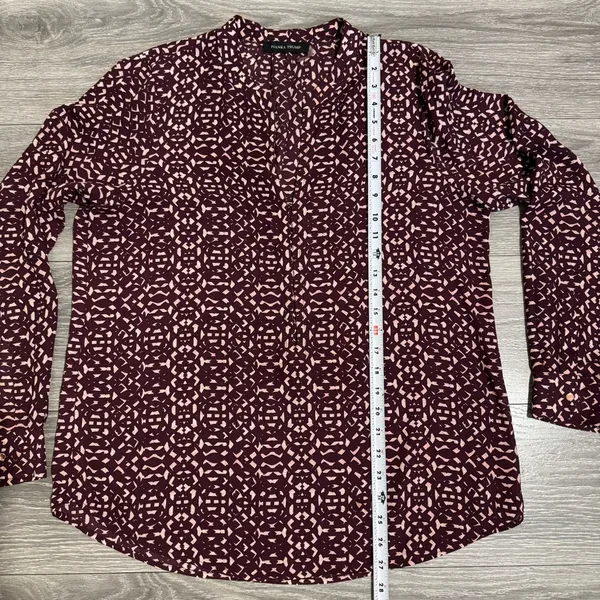 Ivanka Trump Burgandy Dressy LS Blouse Women’s L Half Clasp Button Office‎ Wear - Image 10