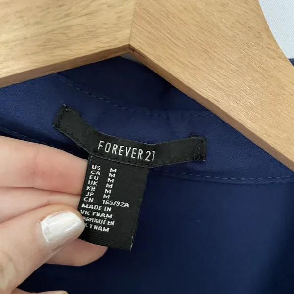 Forever 21 Womens‎ Button-Up Navy Blouse - Medium business casual blue shirt - Image 3