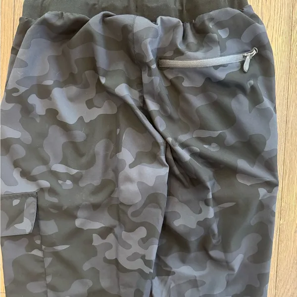 Womens Black Camouflage Cargo Pants - Image 6