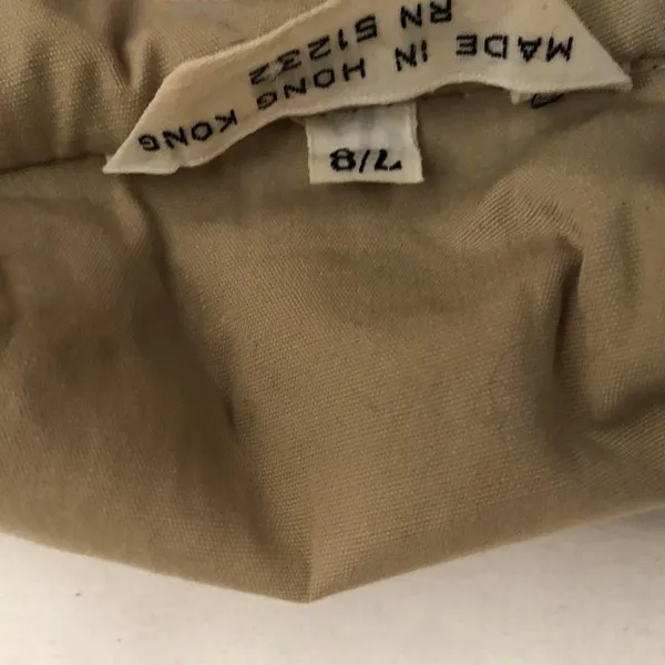 Vintage Beige Tan Khaki English style long sleeve trench coat with belt. Great condition - Image 5