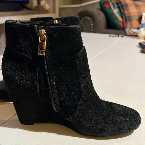 Tory Burch, Milan suede black ankle boots women’s size 6 - Image 3