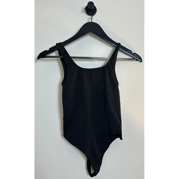 SKIMS Soft Smoothing Seamless Thong Bodysuit in Onyx Black Size X-Small - Image 2
