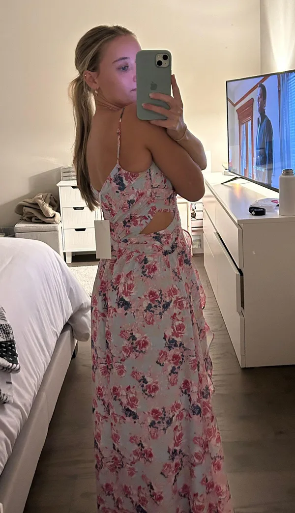 VICI Floral Maxi Dress - Image 4