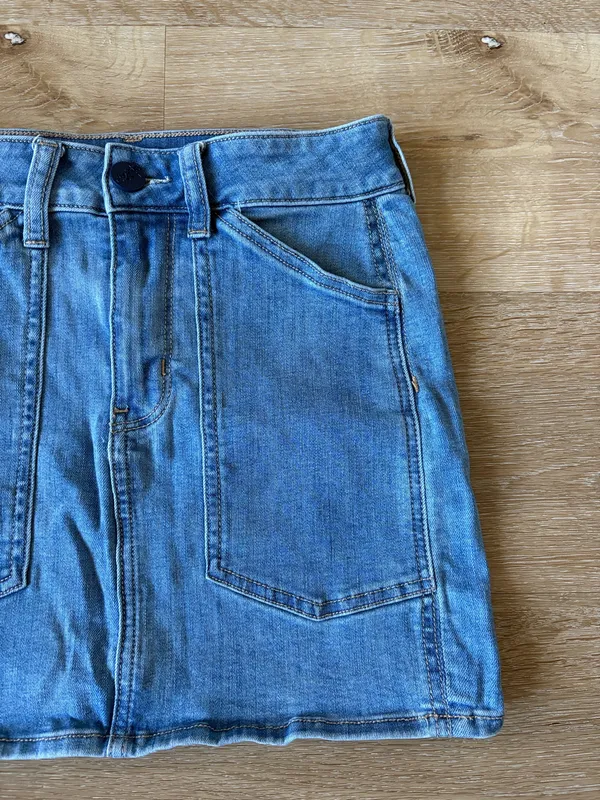 American Eagle Denim Mini Skirt - Image 2