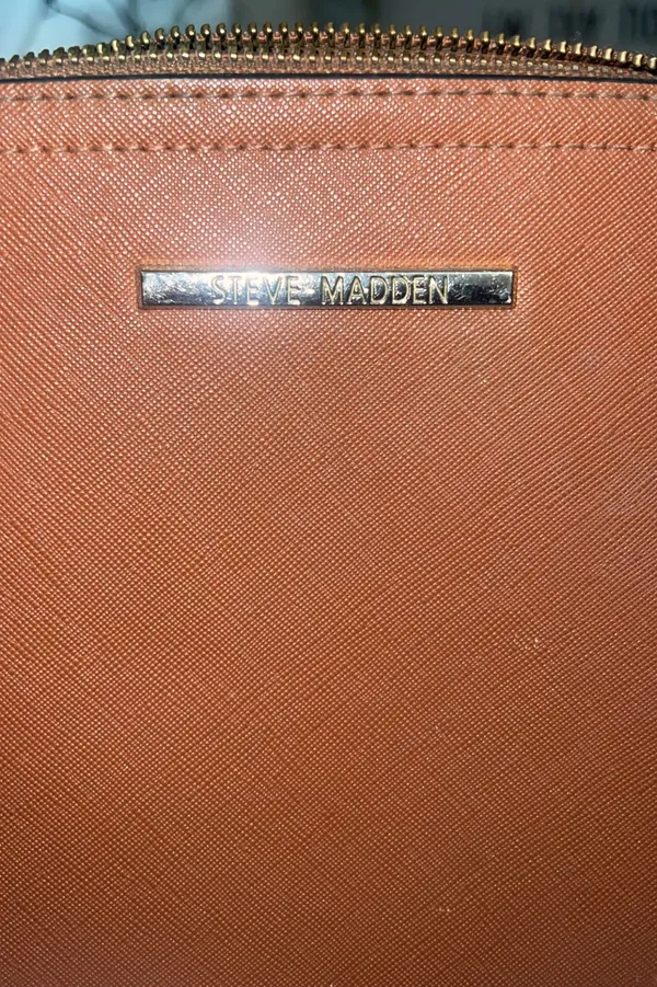 Steve Madden Crossbody - Image 2