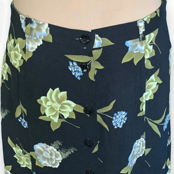 Sag Harbor Vintage Skirt Black Blue Floral Button Front Romantic Grunge Midi Botanical - Image 3