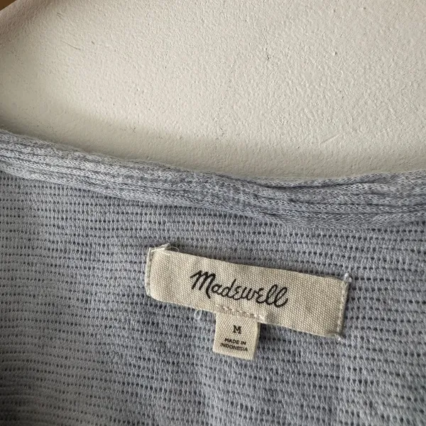 Madewell Ottoman Jacquard V-Neck Setlist Boxy Top in Blue Tie-Dye‎ - Image 4