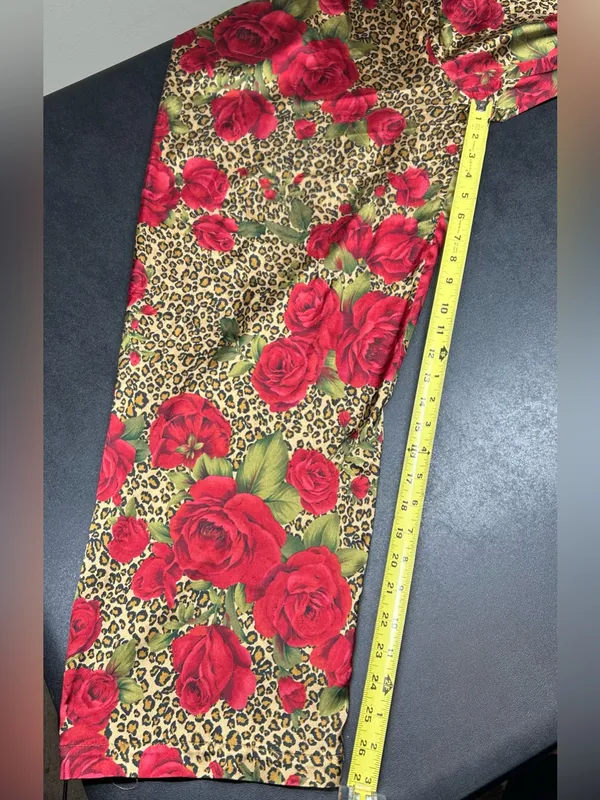 Victoria’s Secret Women’s Size L Y2K Leopard & Rose Print Pajama Set - Image 7
