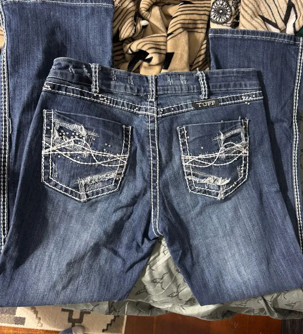 Cowgirl tuff Jeans - Image 2