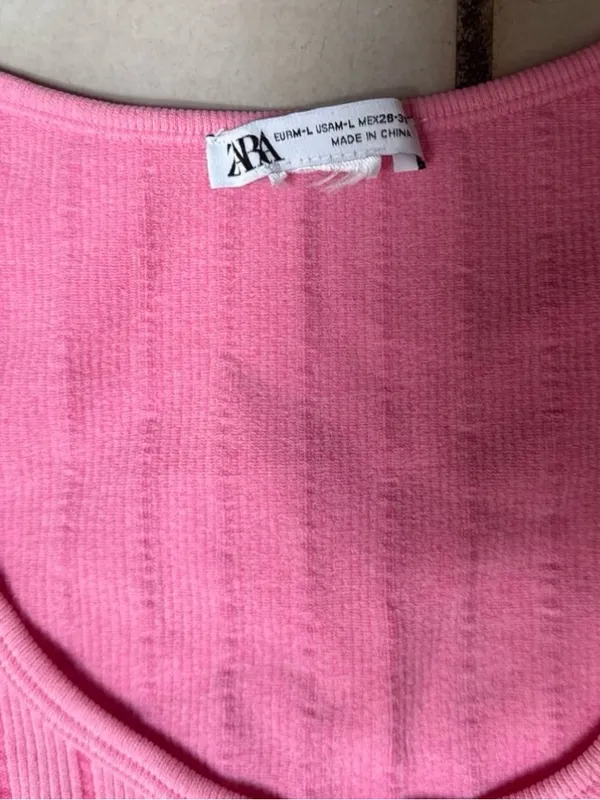 Brand New Zara SEAMLESS TOP Pink Size Large - Image 7