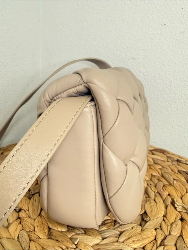 NWT JW PEI Purse Maze Bag Woven Almond Vegan Leather Crossbody beige neutral - Image 8