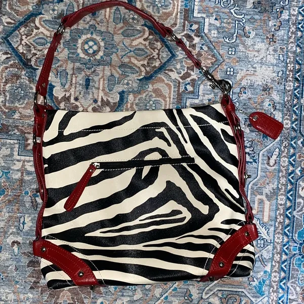 zebra tote bag & wallet - Image 2
