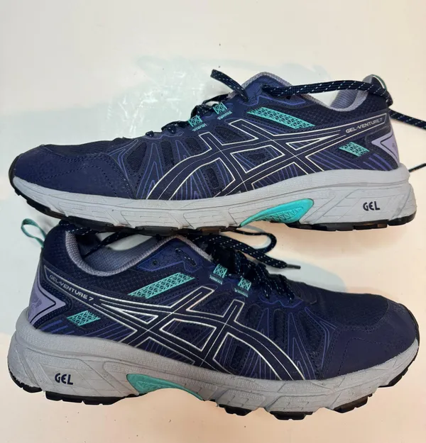 Gel Venture 7 Size 11 Running Shoes - Image 6