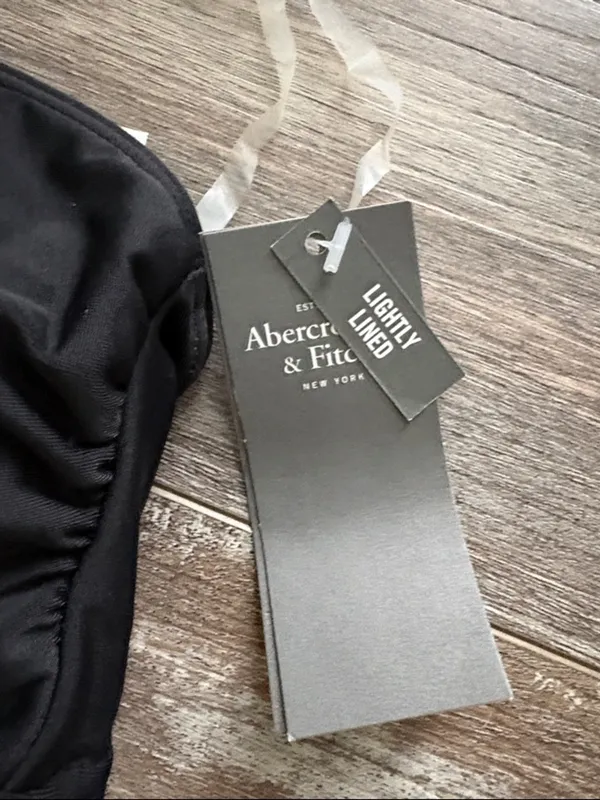 Abercrombie and Fitch One Shoulder Bikini Top Medium NEW - Image 4