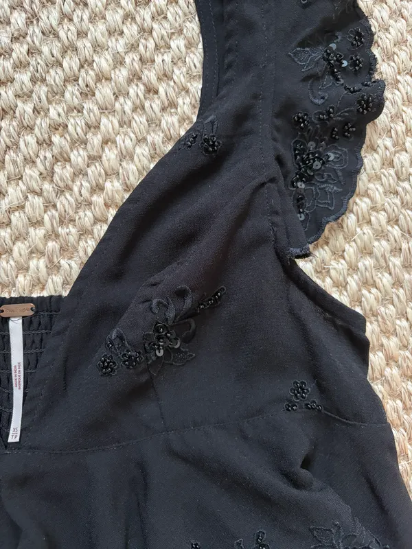 Black  Top - Image 4