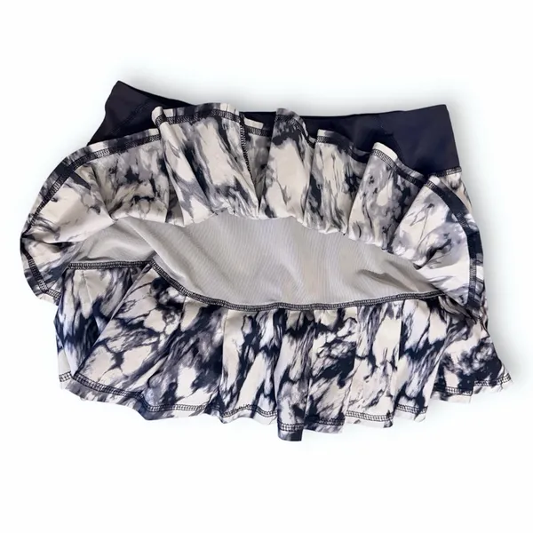 Lululemon Run Pace Setter Skirt Granite Black Mojave Tan Size 4 Tall - Image 11