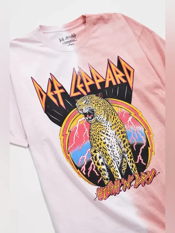 Urban Outfitters Def Leppard split dye tee tshirt band graphic crew short sleeve - Image 11