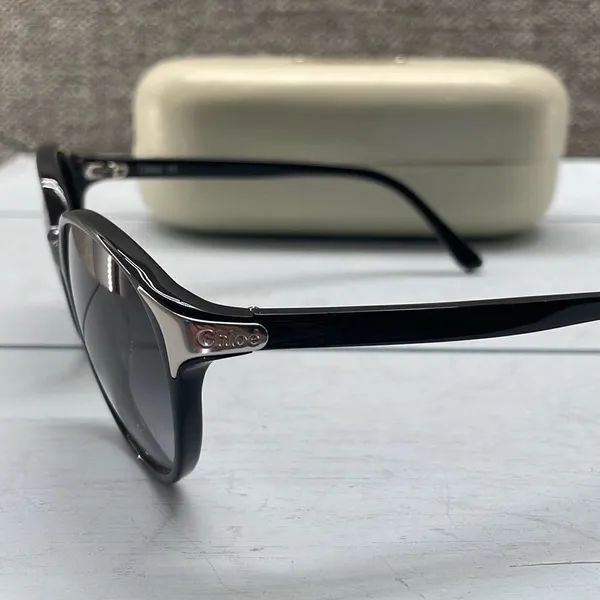 Chloe Sunglasses‎ Womens Black Frames Dark Lenses Comes Tortoise Style W COA - Image 3