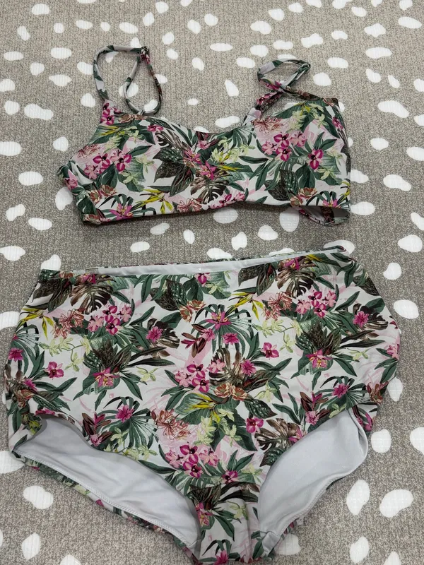 Victoria’s Secret essential’s bikini set boyshort high rise waisted top padded - Image 8