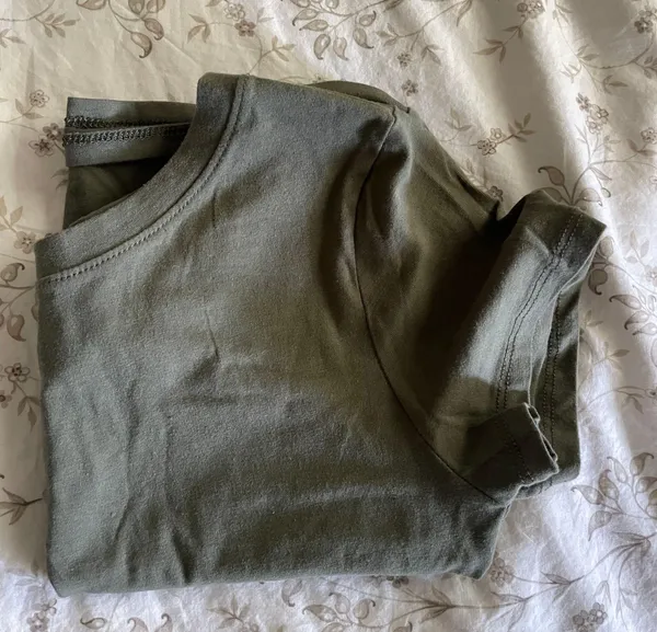 Bozzolo Olive Green Tee - Image 4