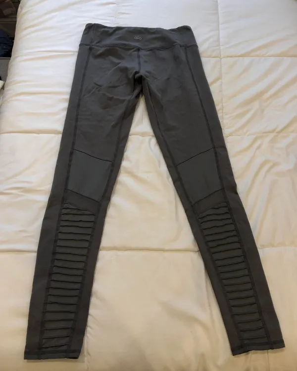 ALO Moto Legging - Image 4