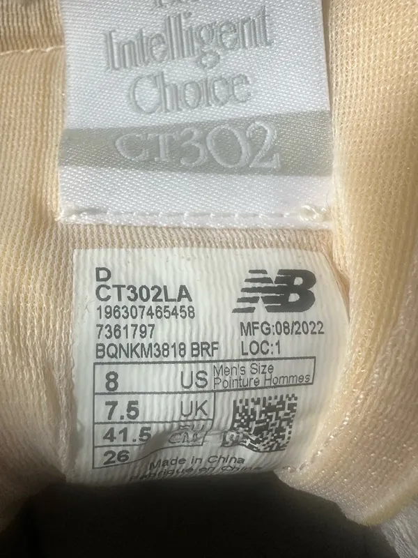 New Balance CT302 white size 8 women’s - Image 7