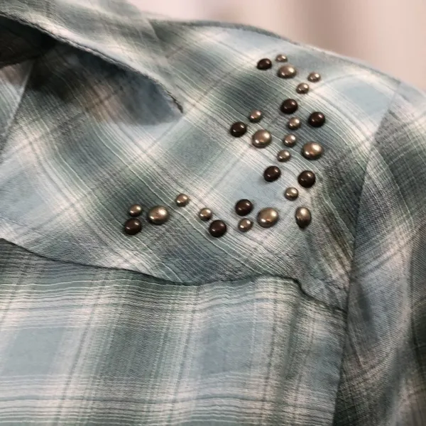 a.n.a. country western style long sleeve blouse - Image 4