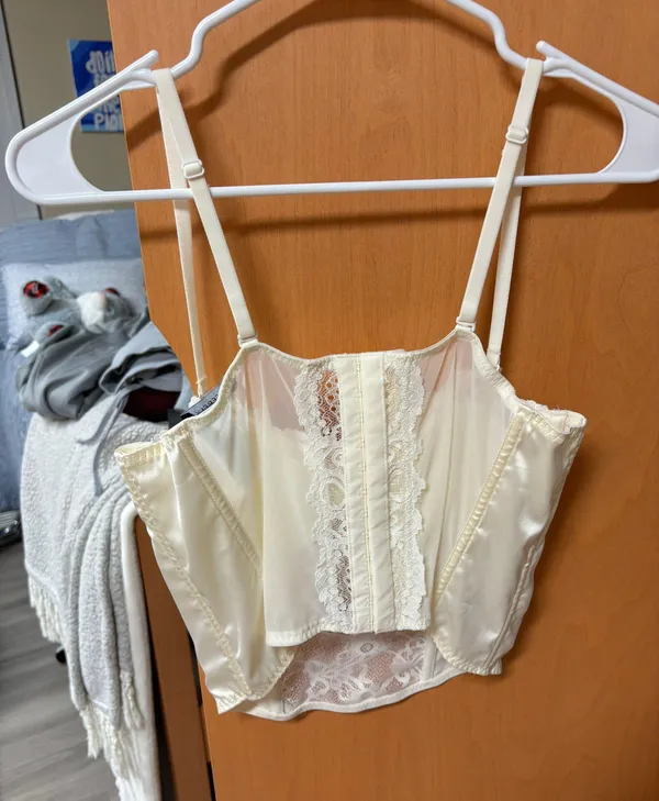 White Corset Top Size L - Image 2