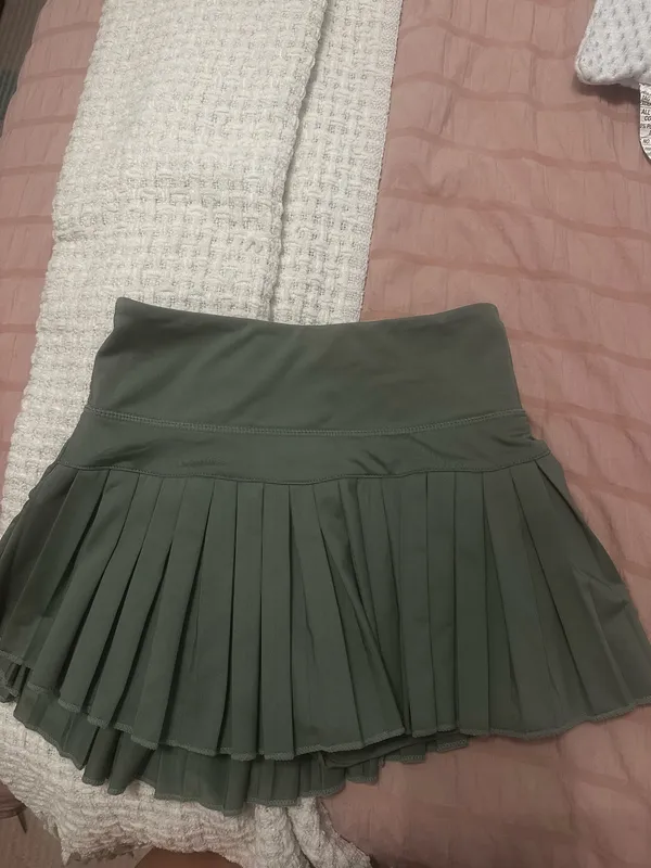 Gold Hinge Skirt green - Image 2
