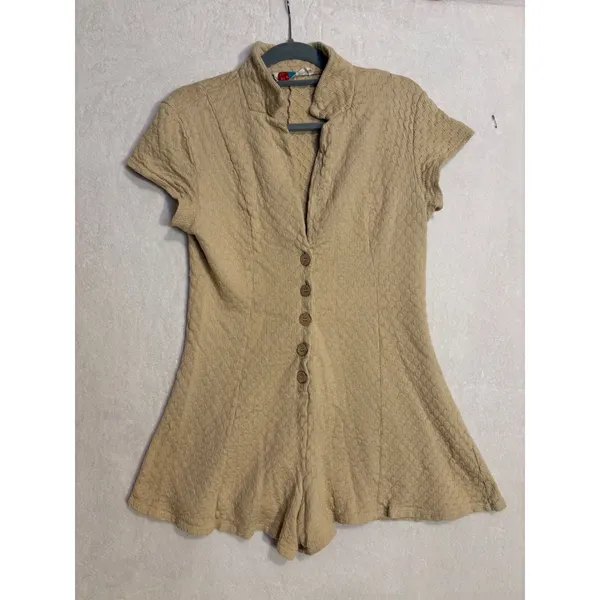 Free People FP Beach Ramona Textured Knit Button‎ Front Romper Tan Beige Large - Image 4