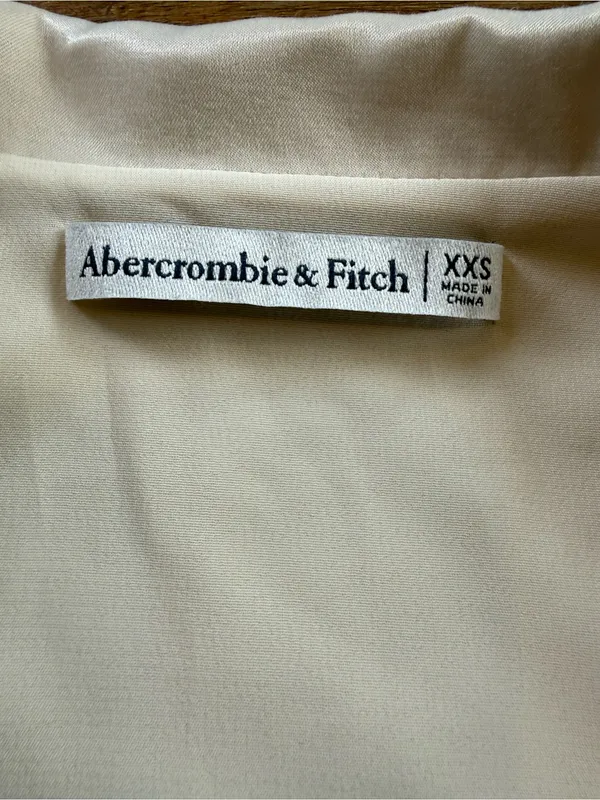 Abercrombie & Fitch Cream Wrap-Style Mini Dress Size XXS - Image 3