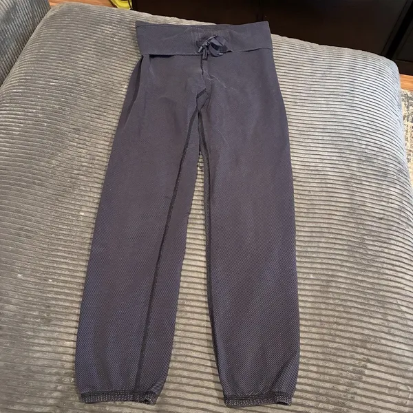 Lululemon athletica Navy Blue Striped Mid OR High Rise Jogger Yoga Pant See Pics - Image 2