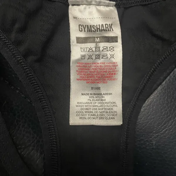Gymshark black sports bra medium - Image 3