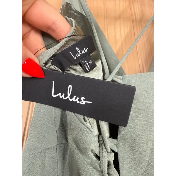 NWT Lulus Romantically Speaking Sage Green Cowl Lace-Up Maxi Dress Bridesmaid M - Image 6