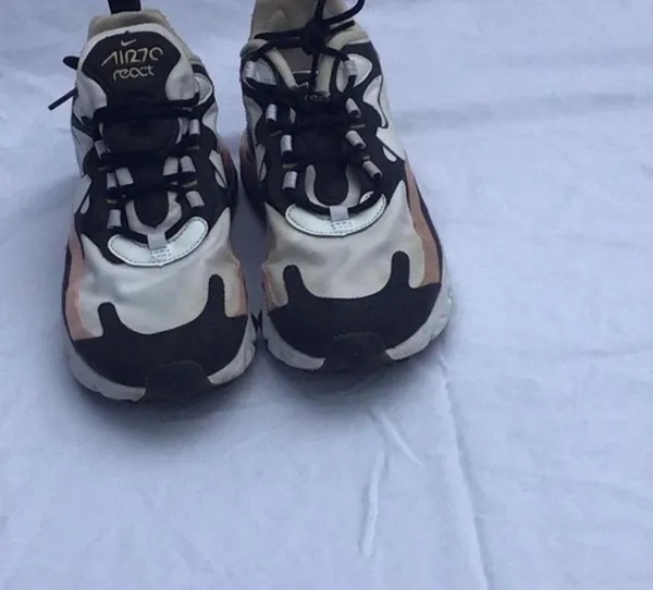 Nike Air Max 270 React Women’s - Image 3