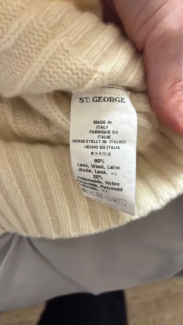 St. George Brandy Melville Sweater - Image 3