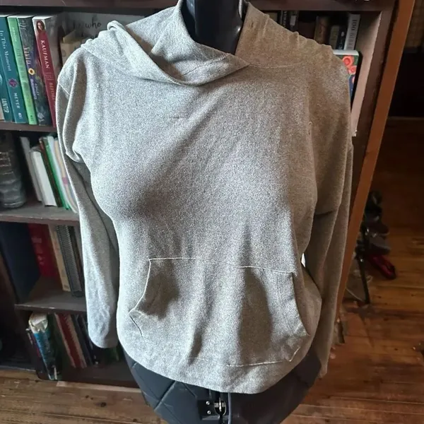 Zyia Active heathered gray Athleisure asymmetrical boyfriend hoodie - Image 2