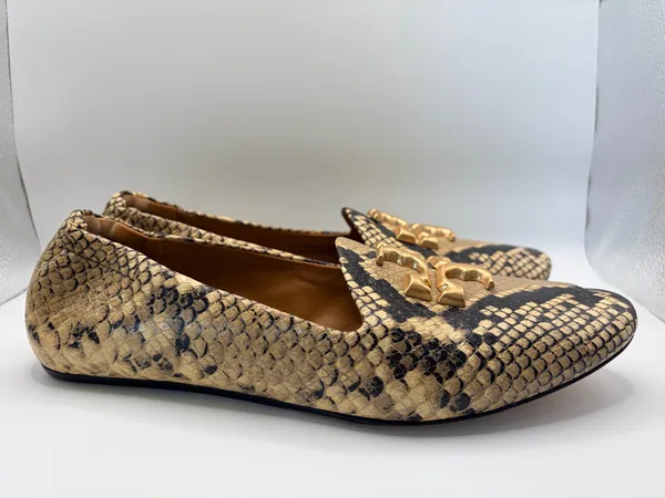 Tory Burch Eleanor Women’s 9M Snake Print Leather Loafers Gold Logo Quiet Luxury - Image 4
